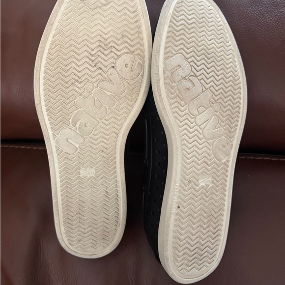 NATIVE Shoes for Men or Women. Unisex. Man 9 women 11 - Picture 5 of 5